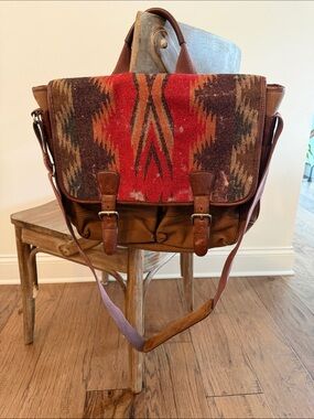 Vintage Pendleton Brown and Red Southwestern Boho Aztec Canvas Messenger Bag